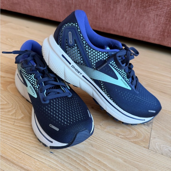 Brooks Shoes - Brooks Ghost 14 Women's Running Shoes 7.5 Peacoat Yucca Navy Blue